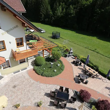 Gaestehaus Karoline Apartamento *