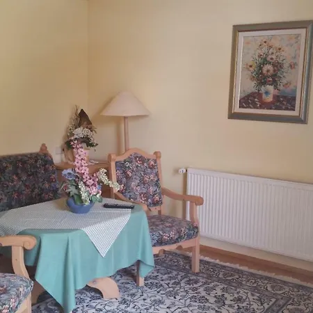 Apartamento Gaestehaus Karoline Oberaichwald (Carinthia)