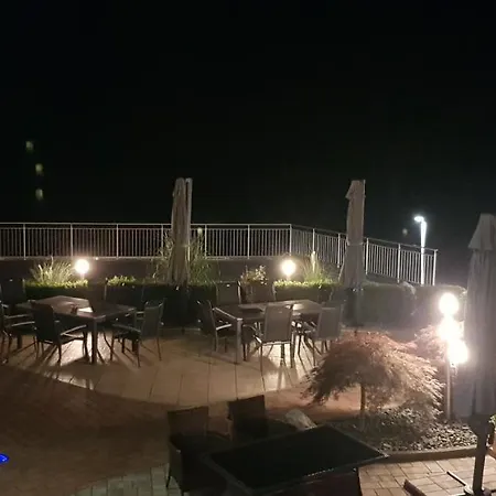 Gaestehaus Karoline *