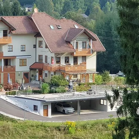 Daire Gaestehaus Karoline Oberaichwald (Carinthia)
