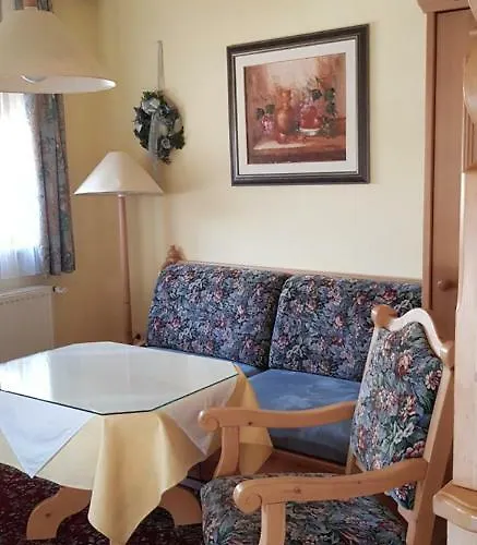 Gaestehaus Karoline Apartament *